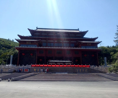 ɽ���x�Ǿۉ�ɽ���^(q��)�U(ku��)ϵ�y(t��ng)